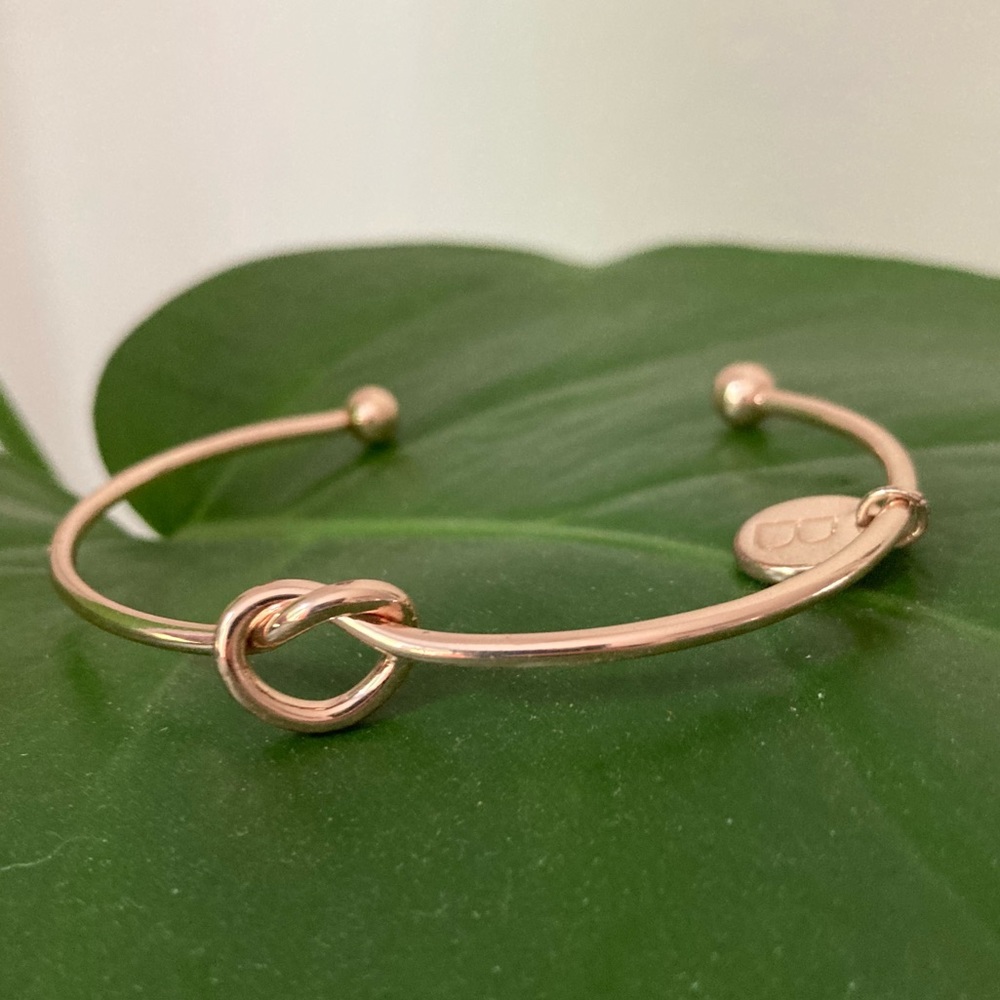 Tie the Knot Rose Gold Bracelet with Charm
